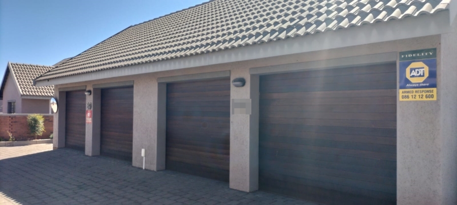 To Let 2 Bedroom Property for Rent in Heuwelsig Free State